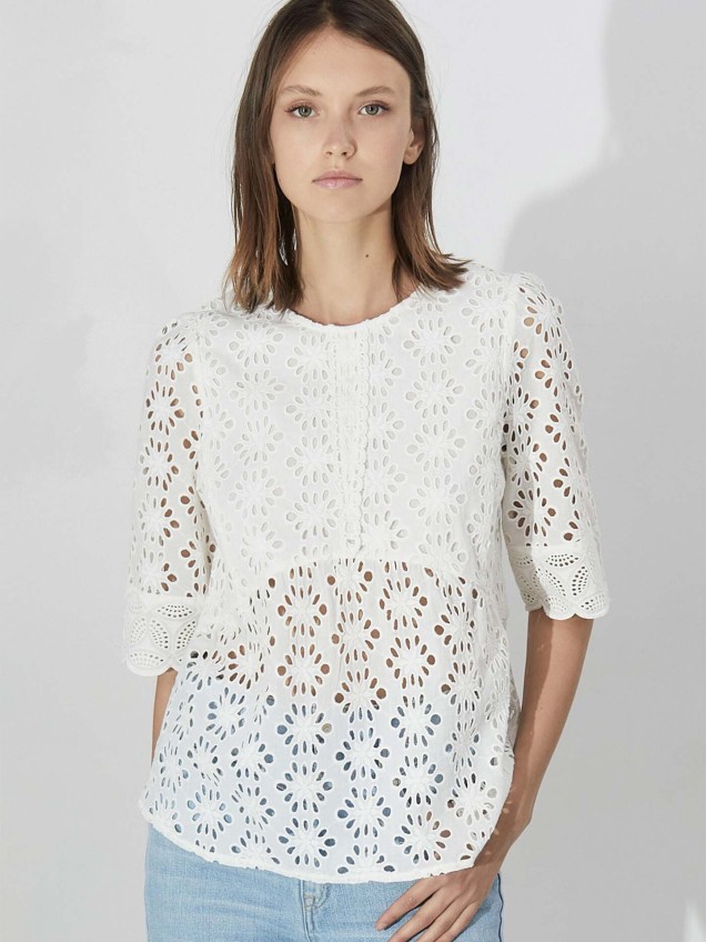 Blusa Bordada
