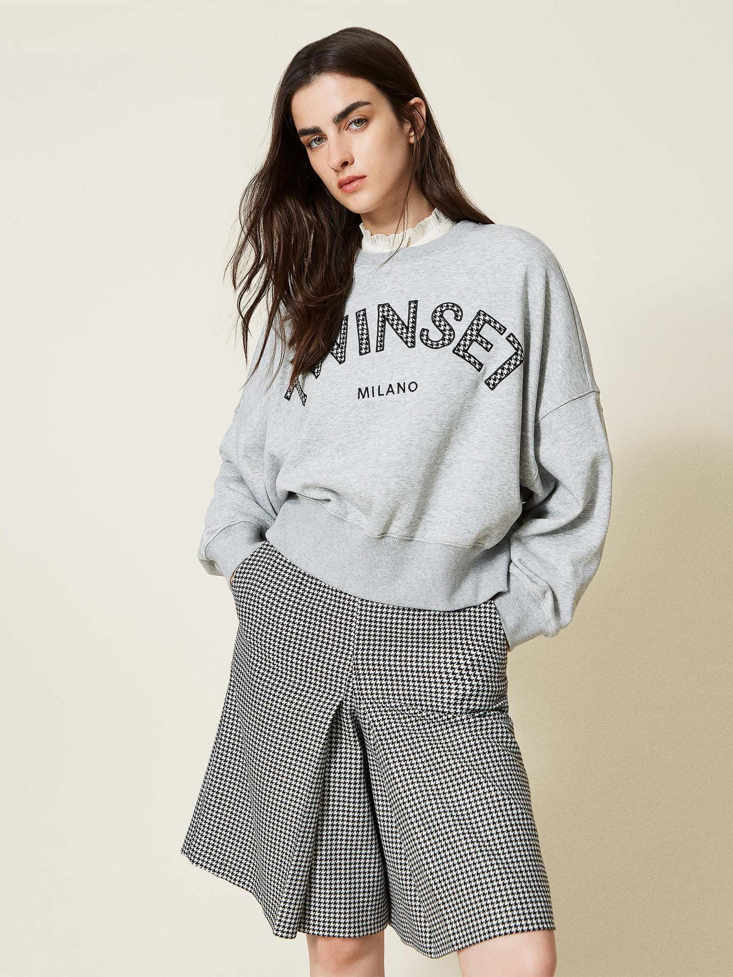 Sweatshirt Bordada
