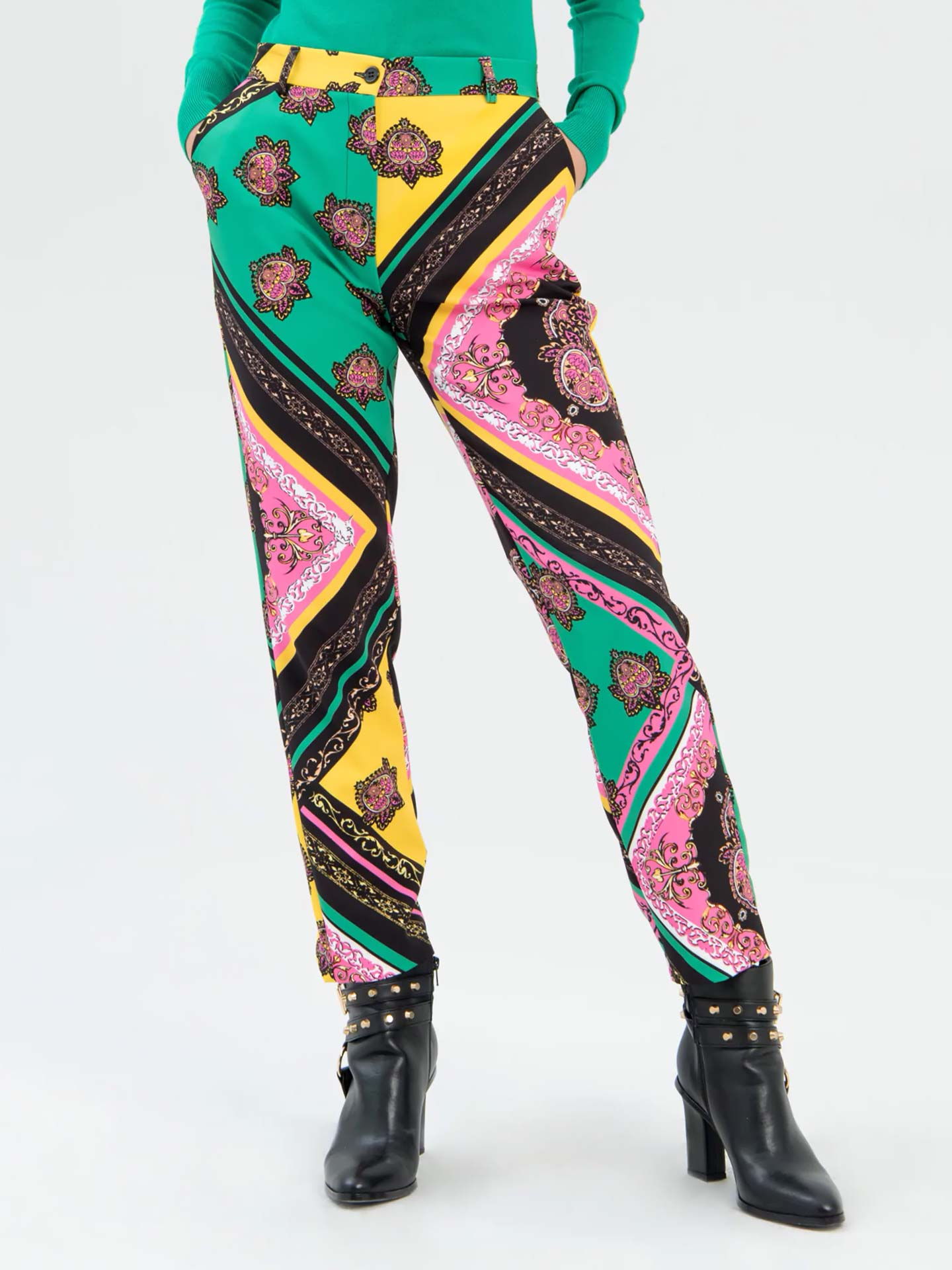 Cal�as Estampadas Regular Fit