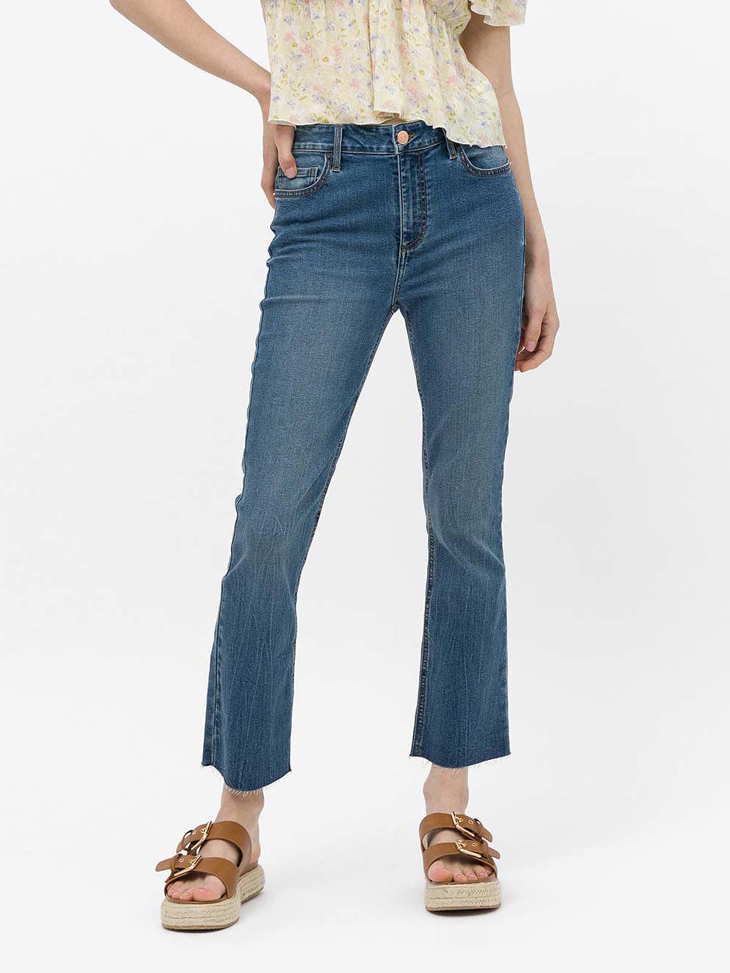 Cal�as de Ganga Cropped Flare