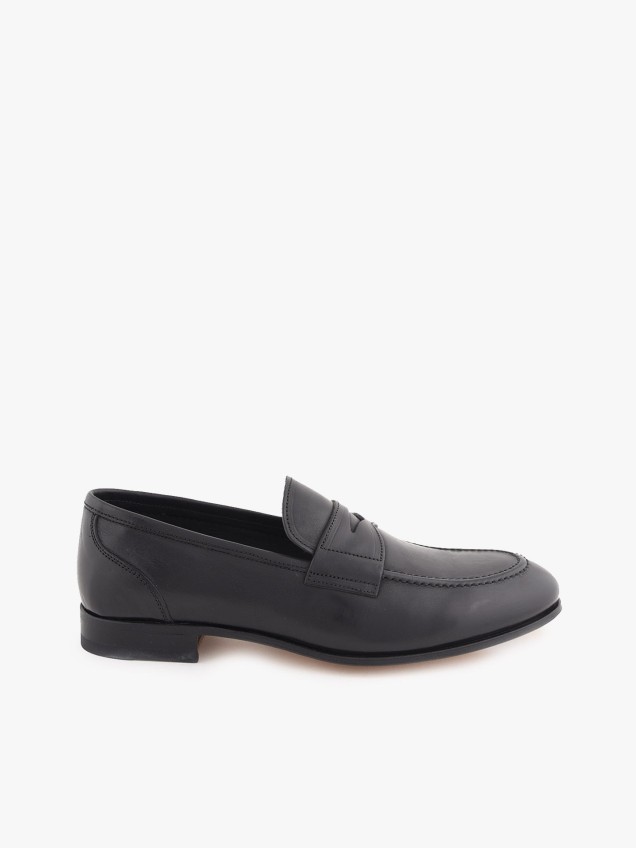 Loafers em Pele