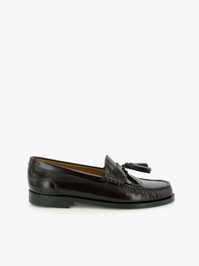 Loafers Sarah em Pele Com Borlas
