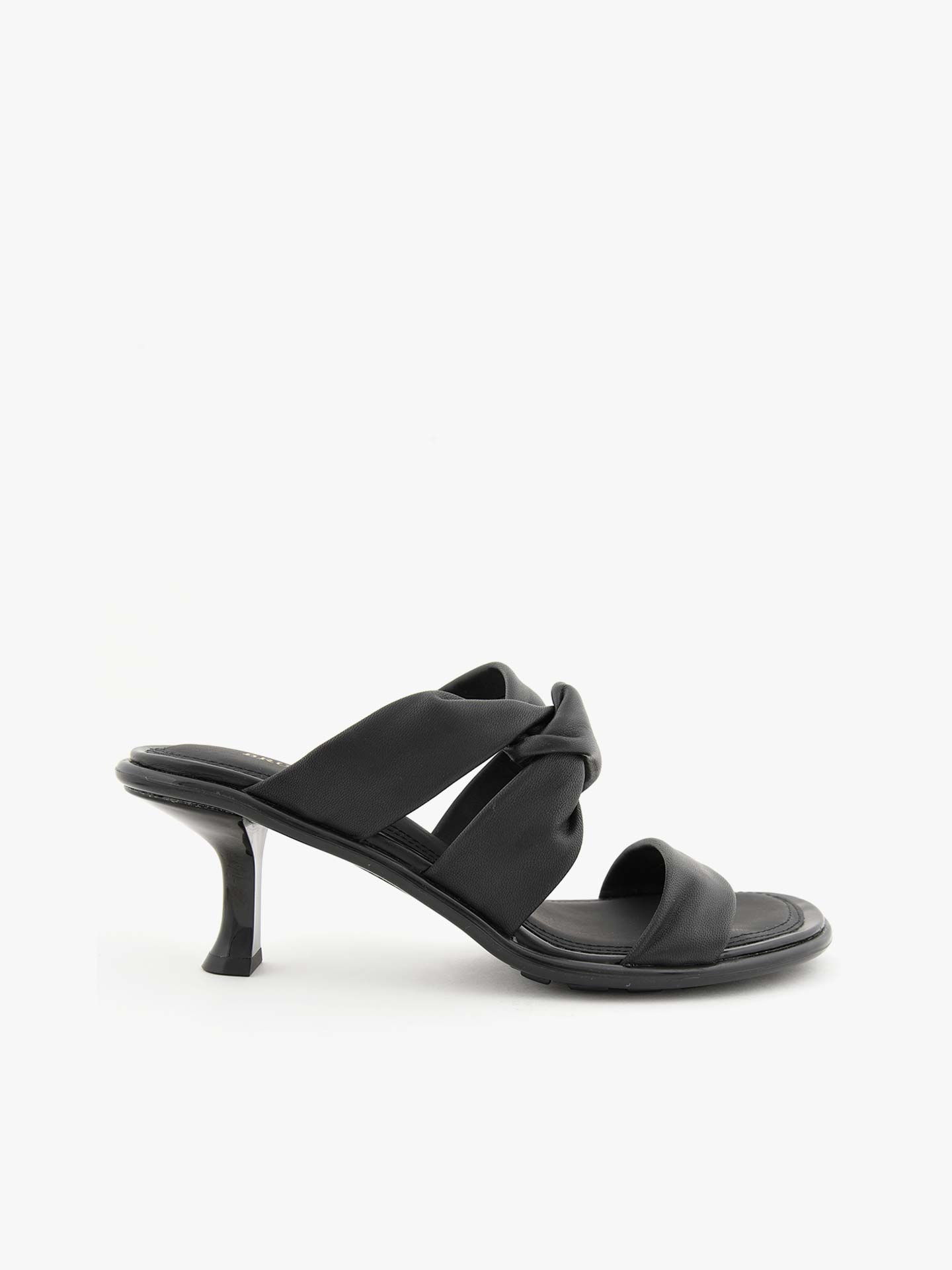 Sand�lias de Salto Alto