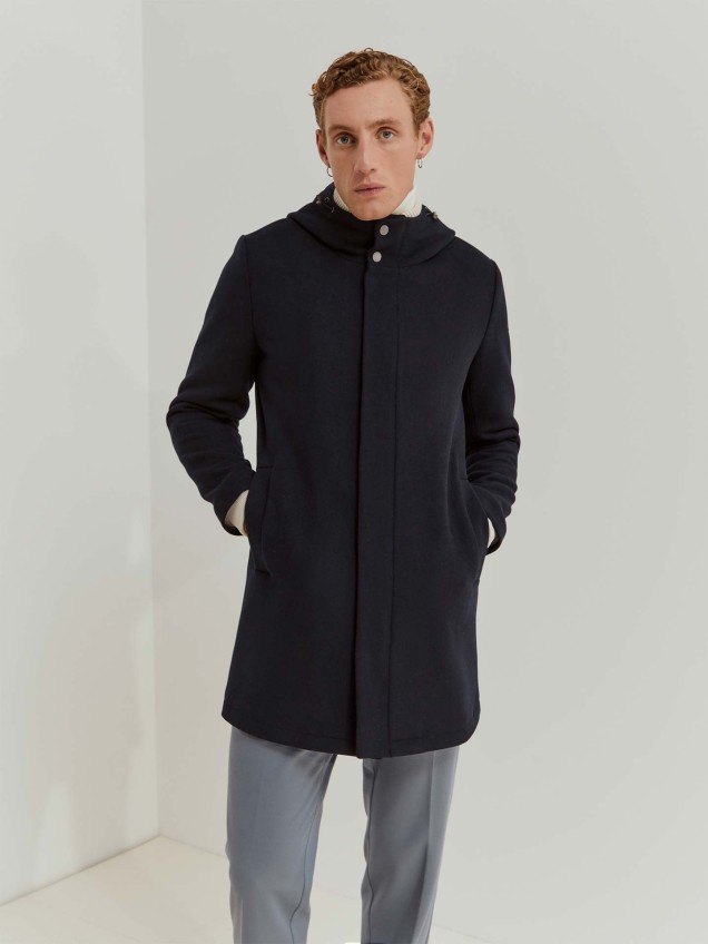 Sobretudo Comprido com Capuz