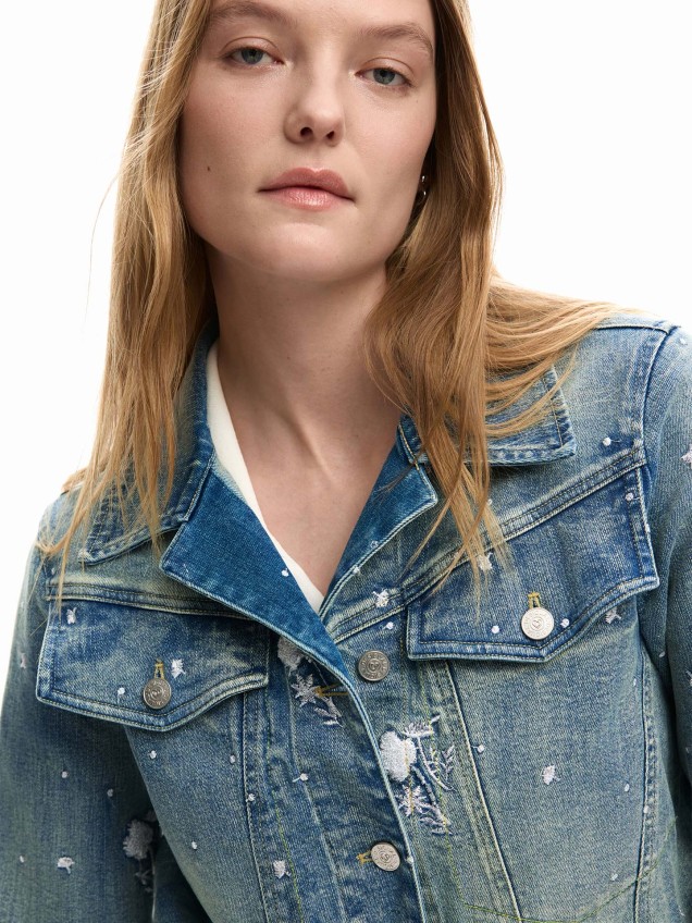 Casaco de Ganga Trucker Bordado