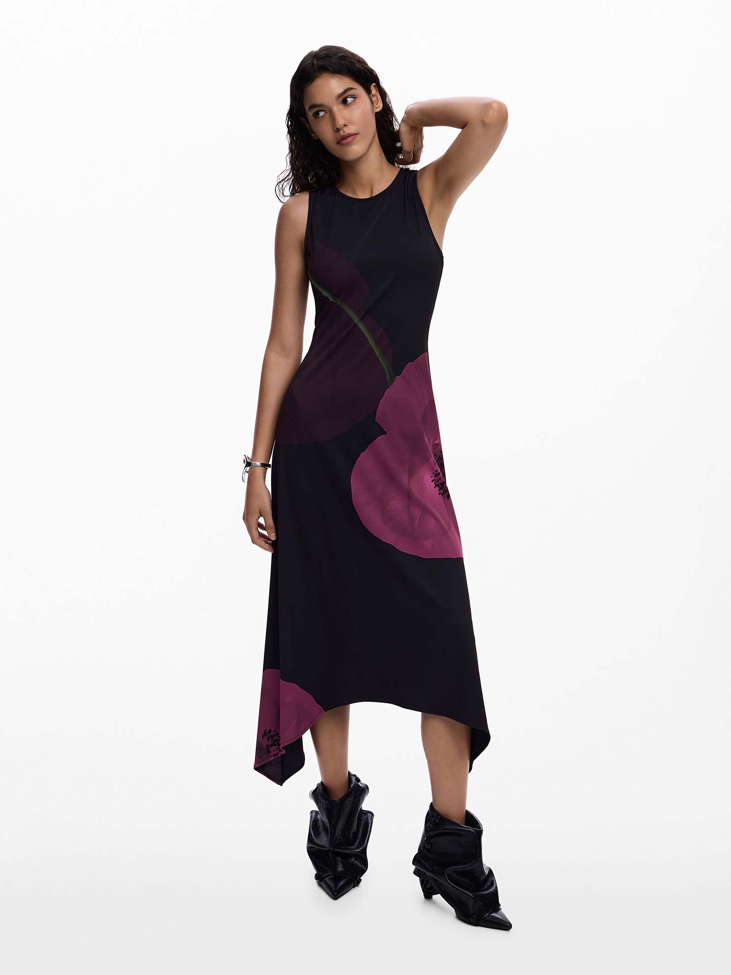 Vestido Assimétrico com Estampado Floral