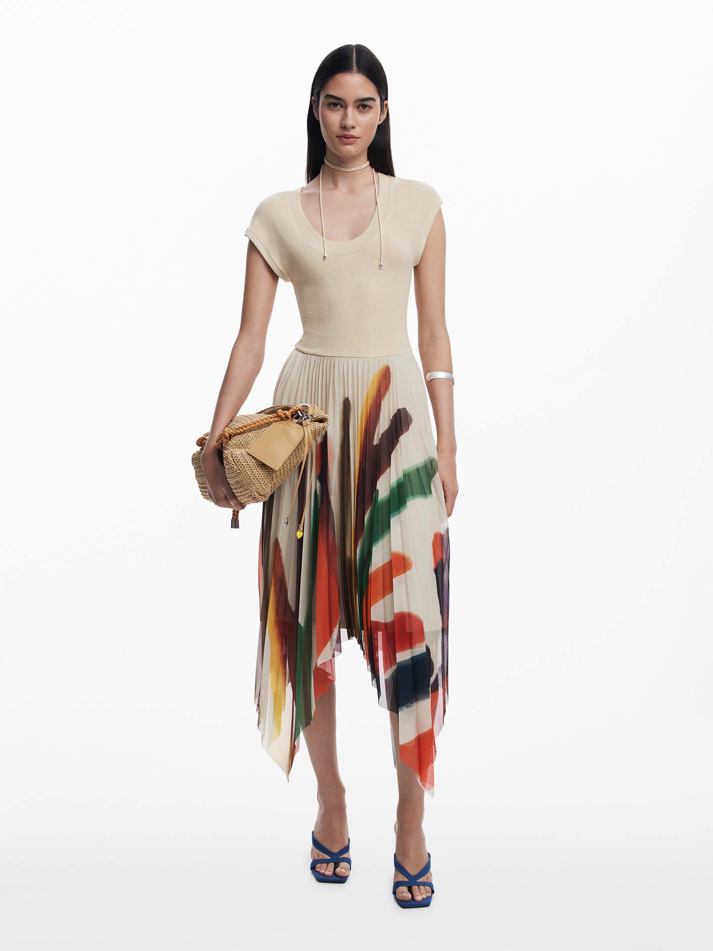 Vestido Midi com Saia Plissada Assimétrica