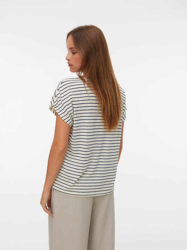 T-shirt às Riscas