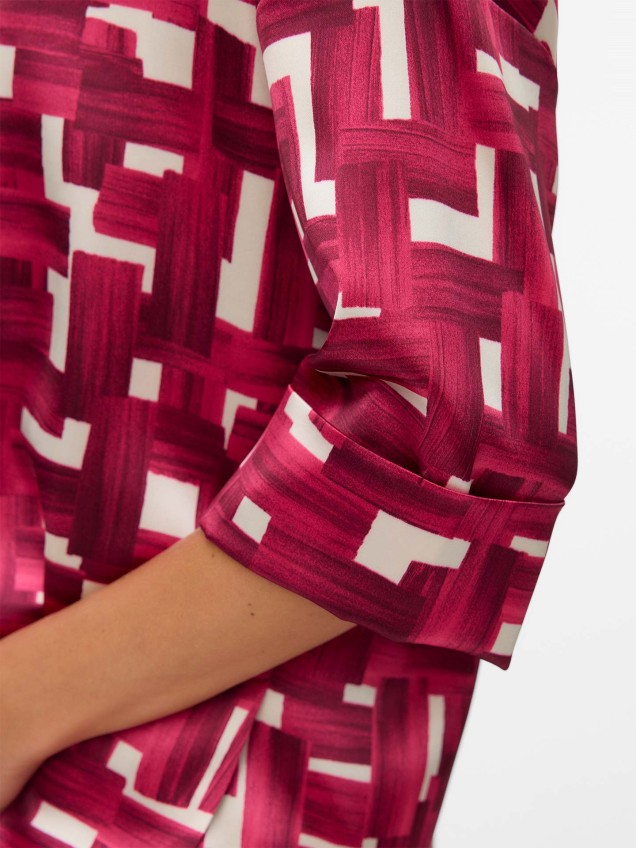 Blusa com Estampado Geométrico