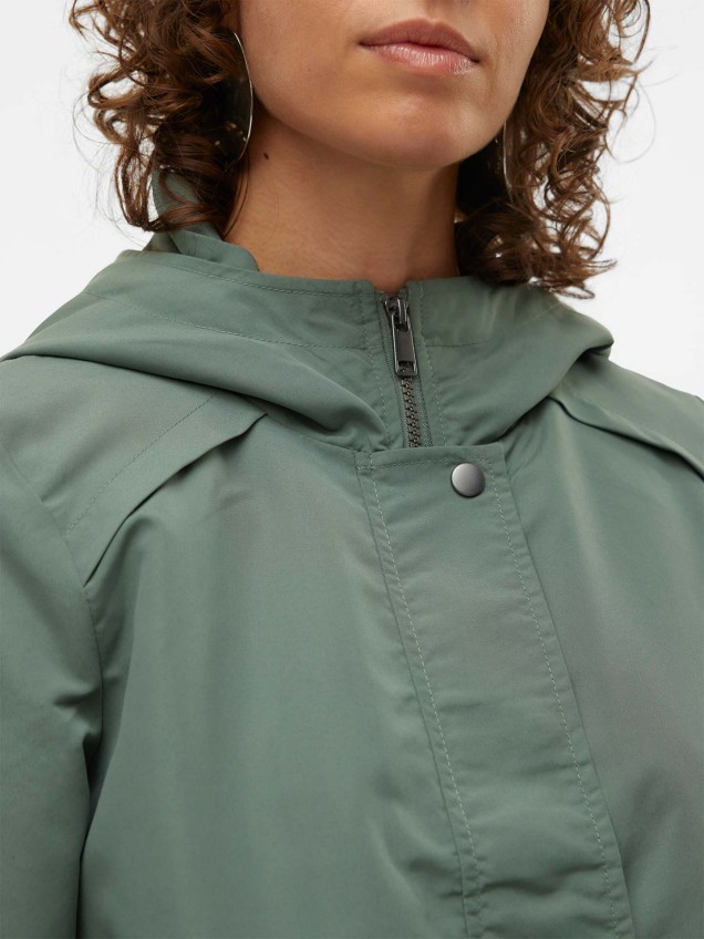 Parka Curta com Capuz