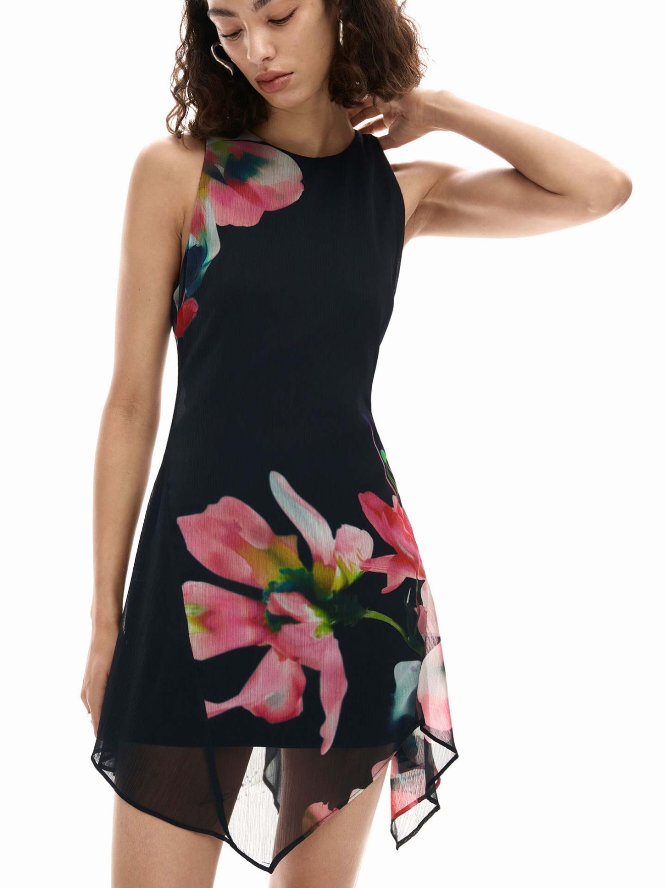 Vestido Midi Assim�trico de Tule