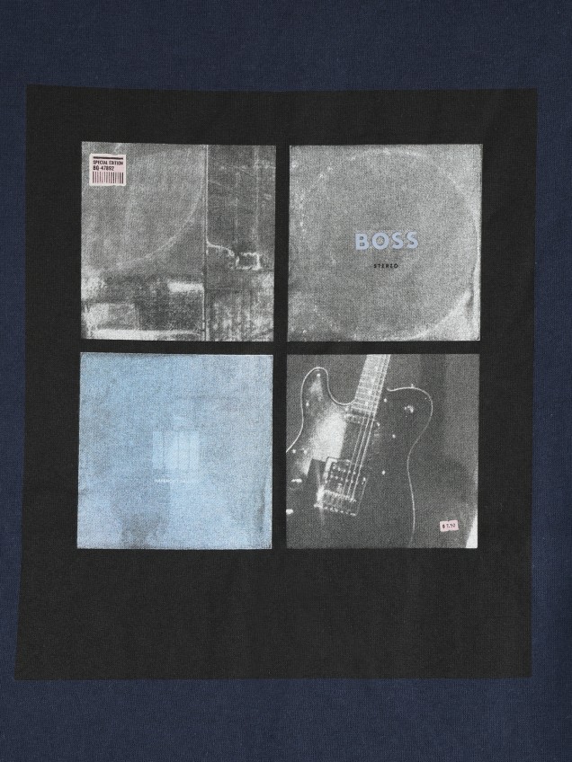 T-shirt com Estampado