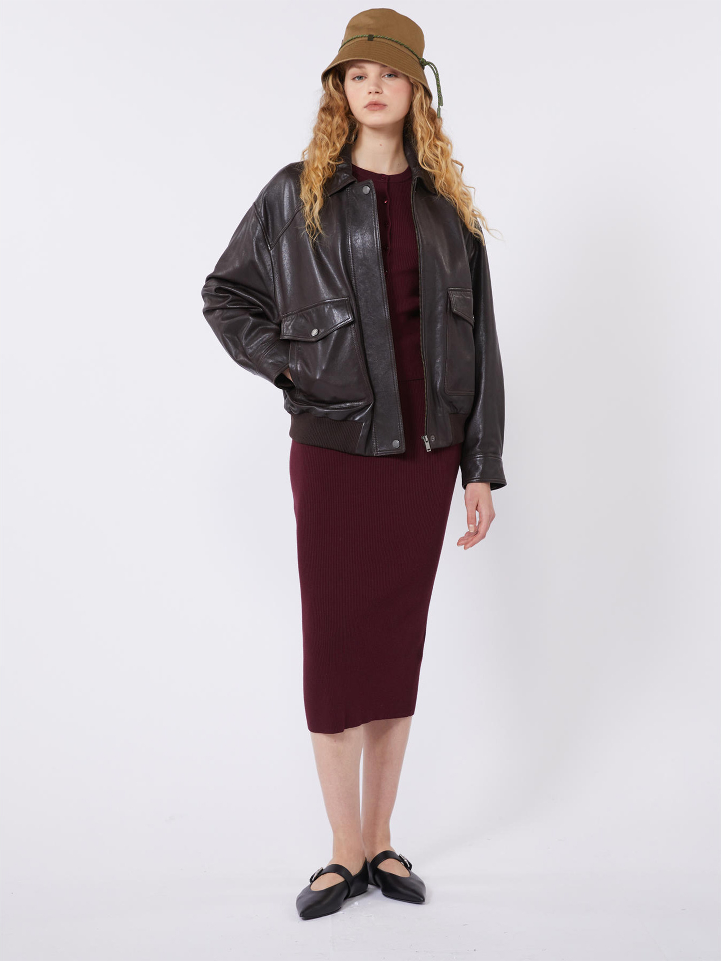 Saia Lápis Midi em Malha WKDPINZA