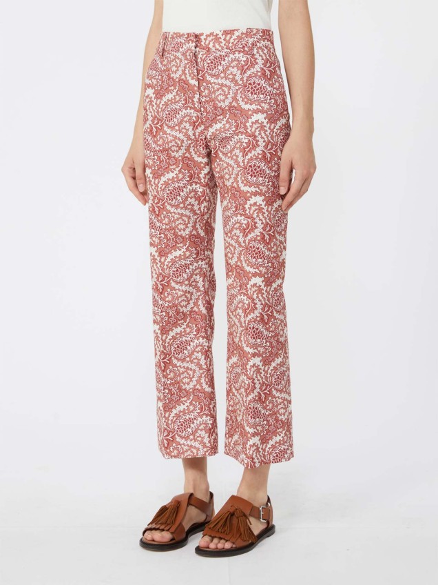 Cal�as Flared Cropped WKDONDE