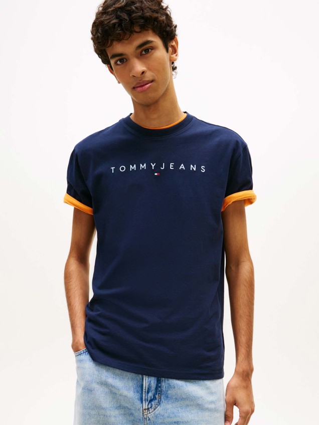 T-shirt com Logótipo Bordado