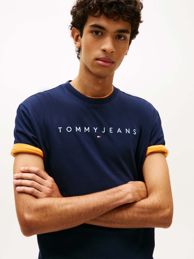 T-shirt com Logótipo Bordado