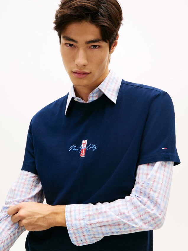 T-shirt com Gola Redonda