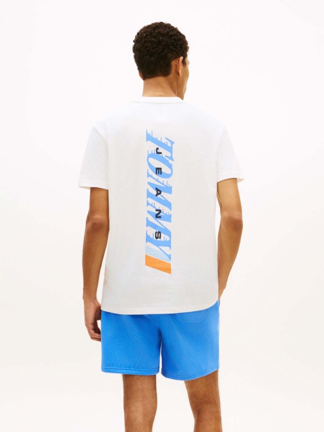 T-shirt com Estampado