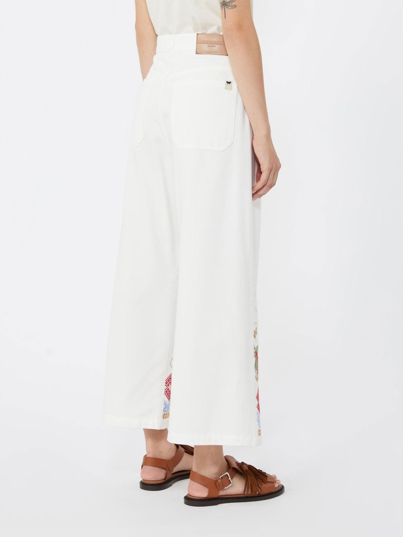 Cal�as Largas Cropped WKDADUNCO