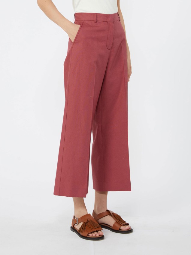 Cal�as Cropped WKDZIRCONE