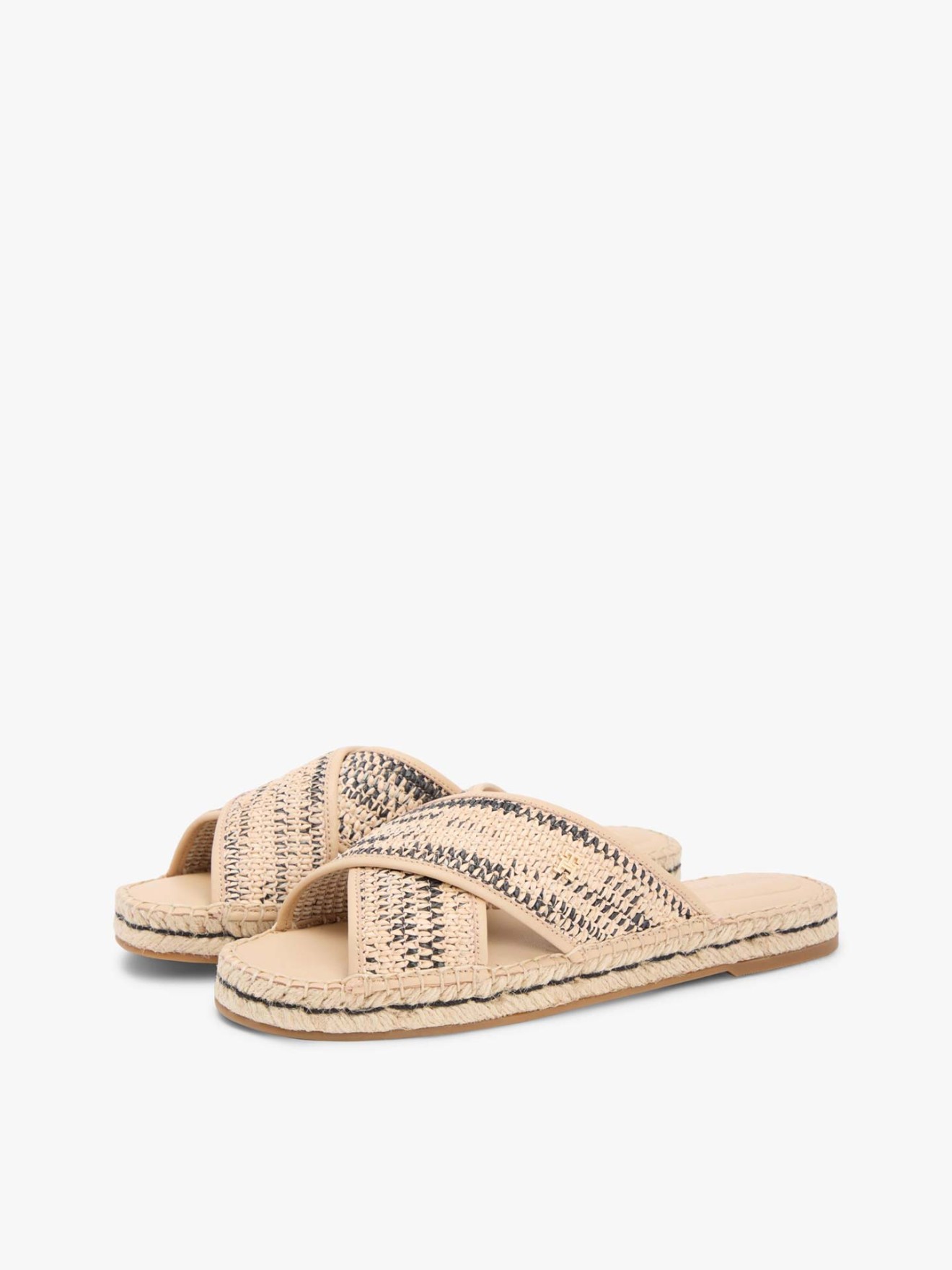 Mules Rasas com Tiras Cruzadas