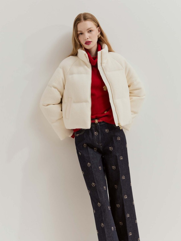 Blus�o Acolchoado em Malha Tricotada