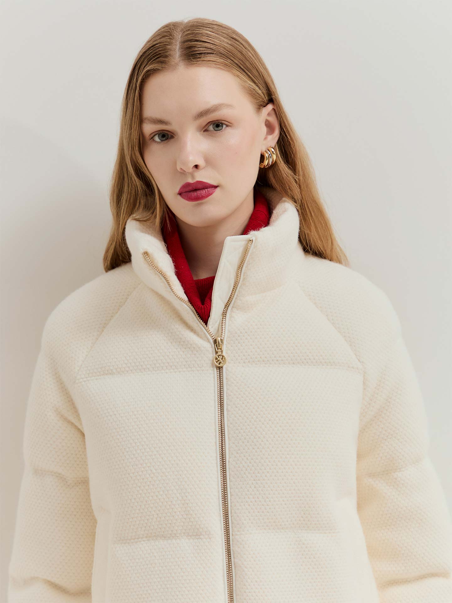 Blusão Acolchoado em Malha Tricotada