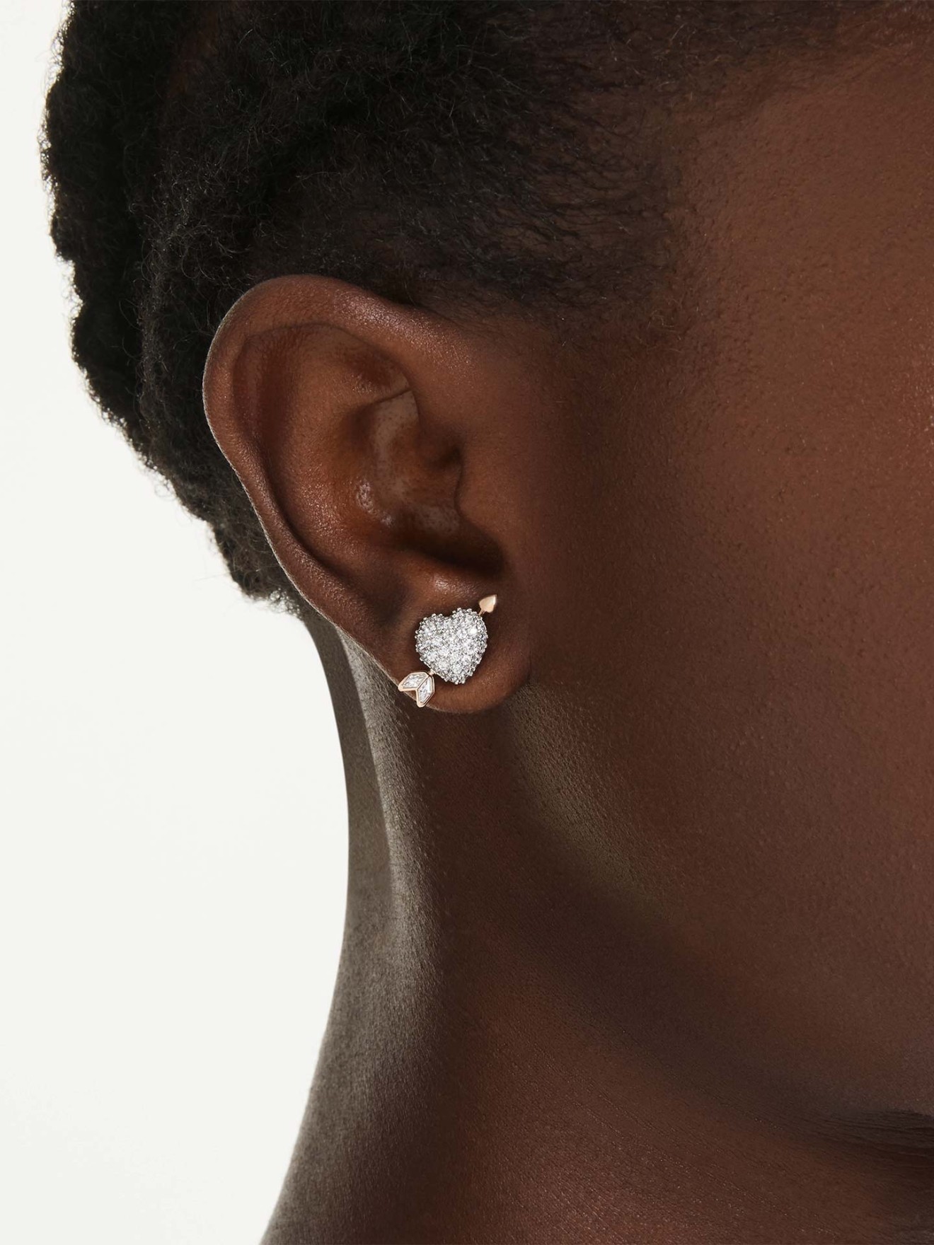 Brincos Stud Idyllia