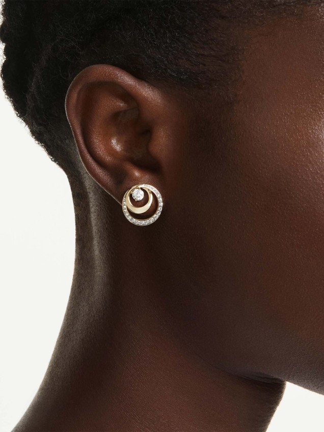 Brincos Stud Hyperbola