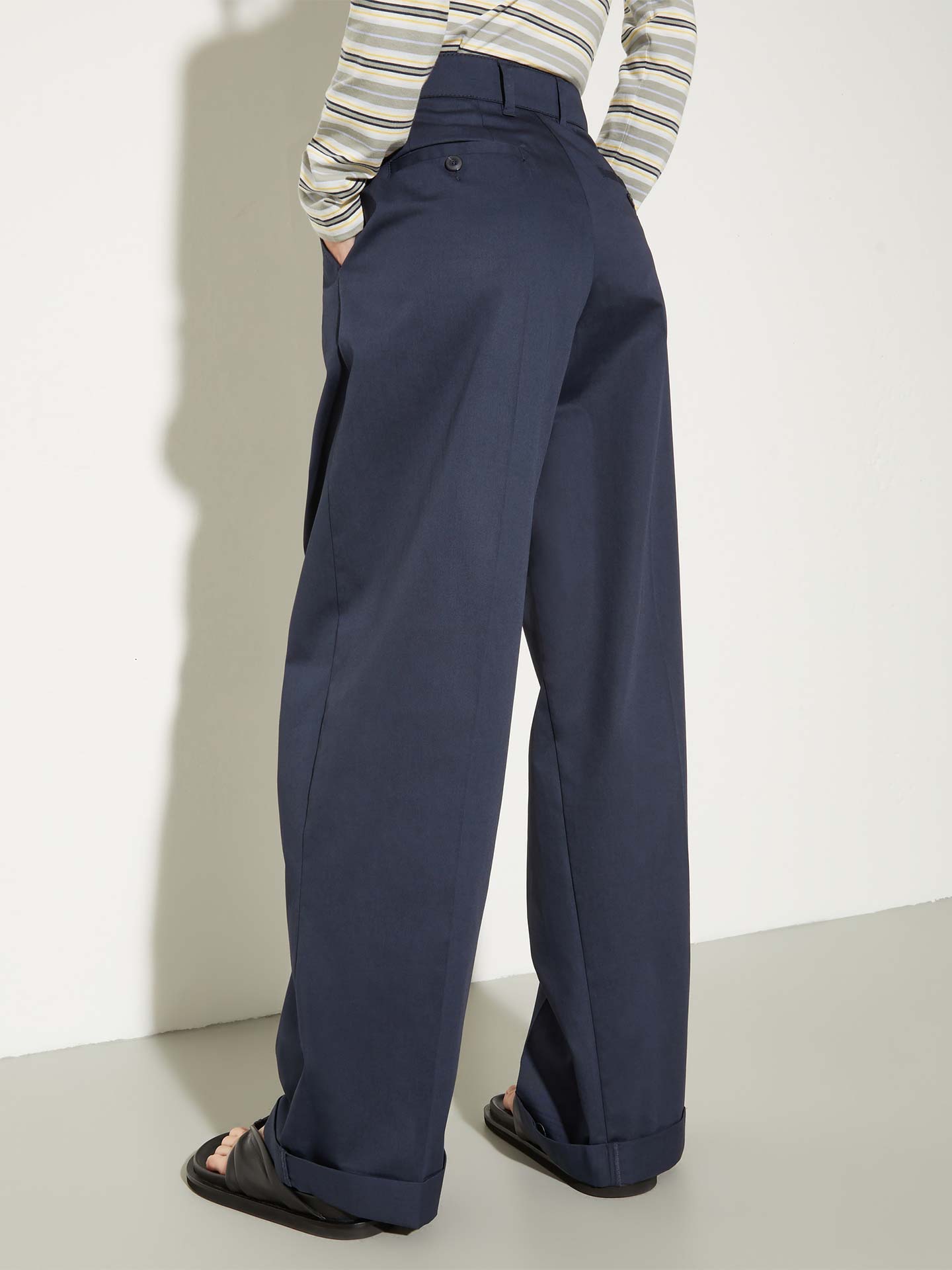 Calças Largas MCOAFONE