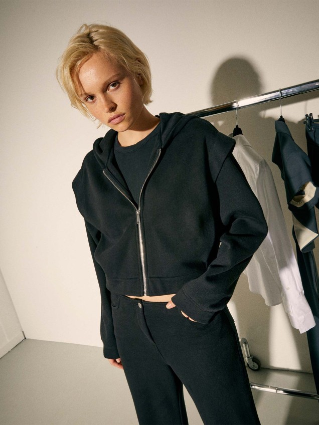 Casaco com Capuz MCLBUONA