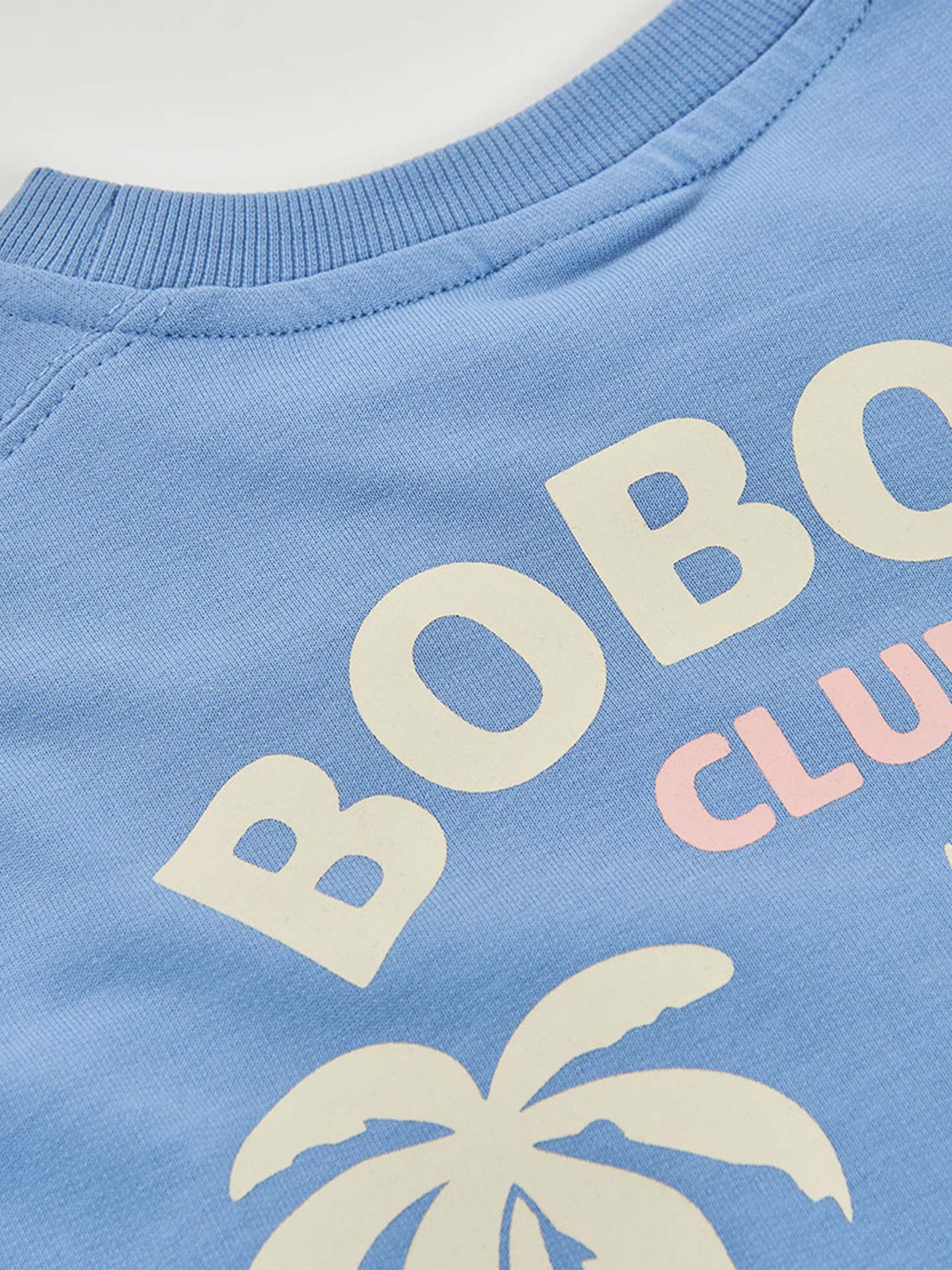 Sweatshirt com Estampado Tropical