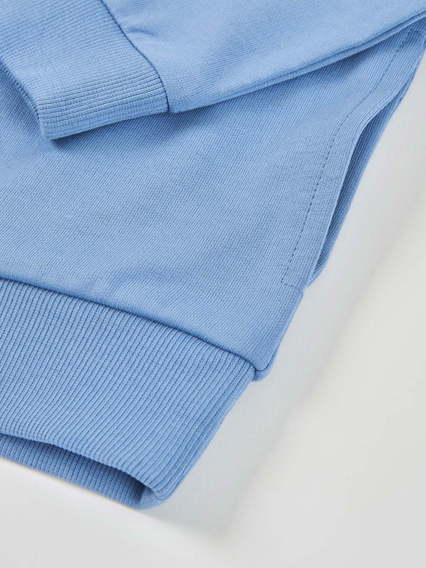 Sweatshirt com Estampado Tropical