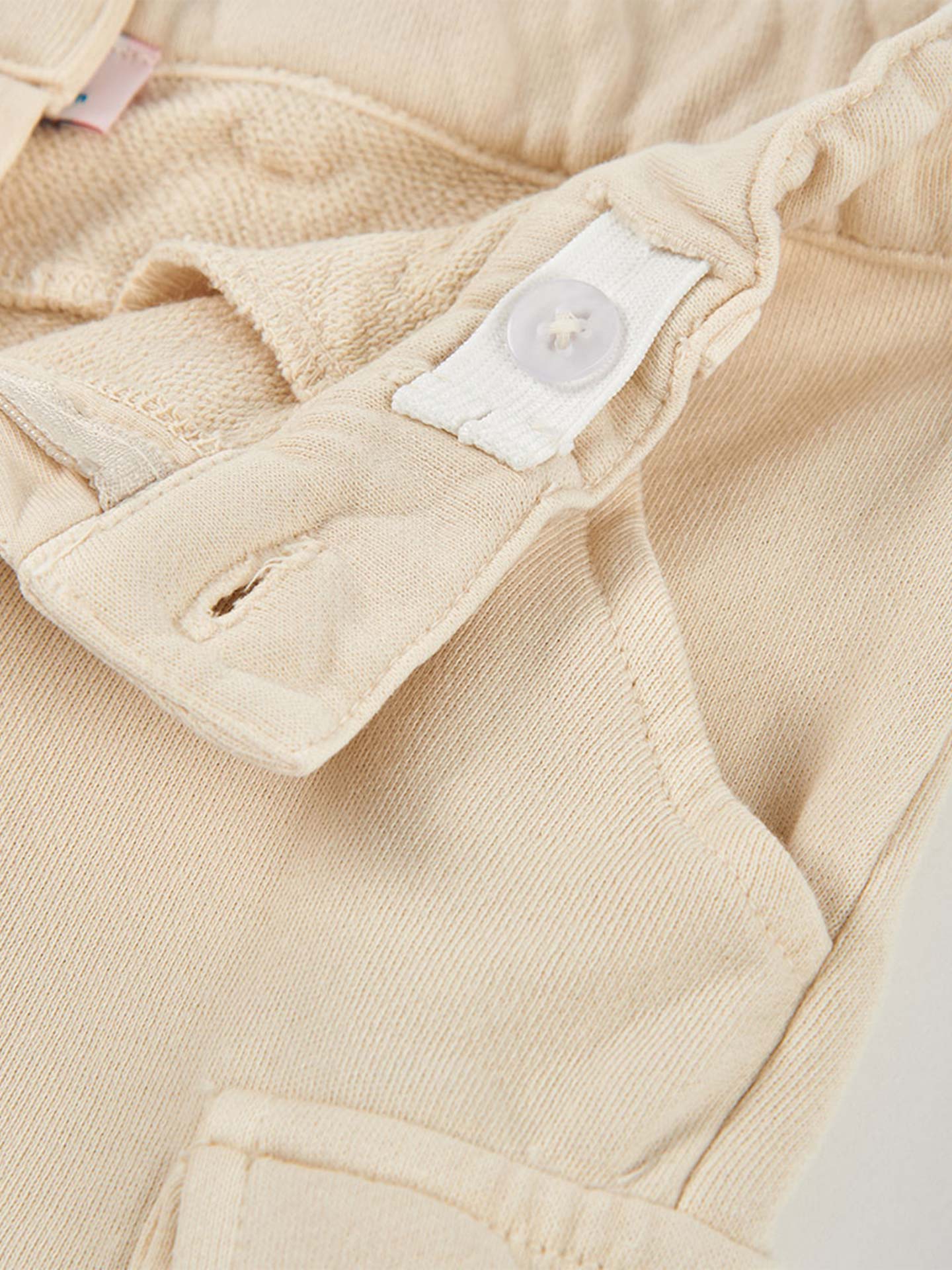 Calções Cargo com Cintura Ajustável