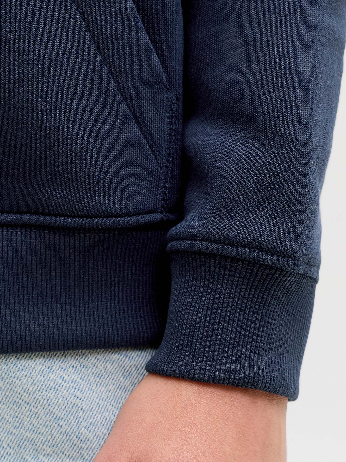 Sweatshirt com Capuz