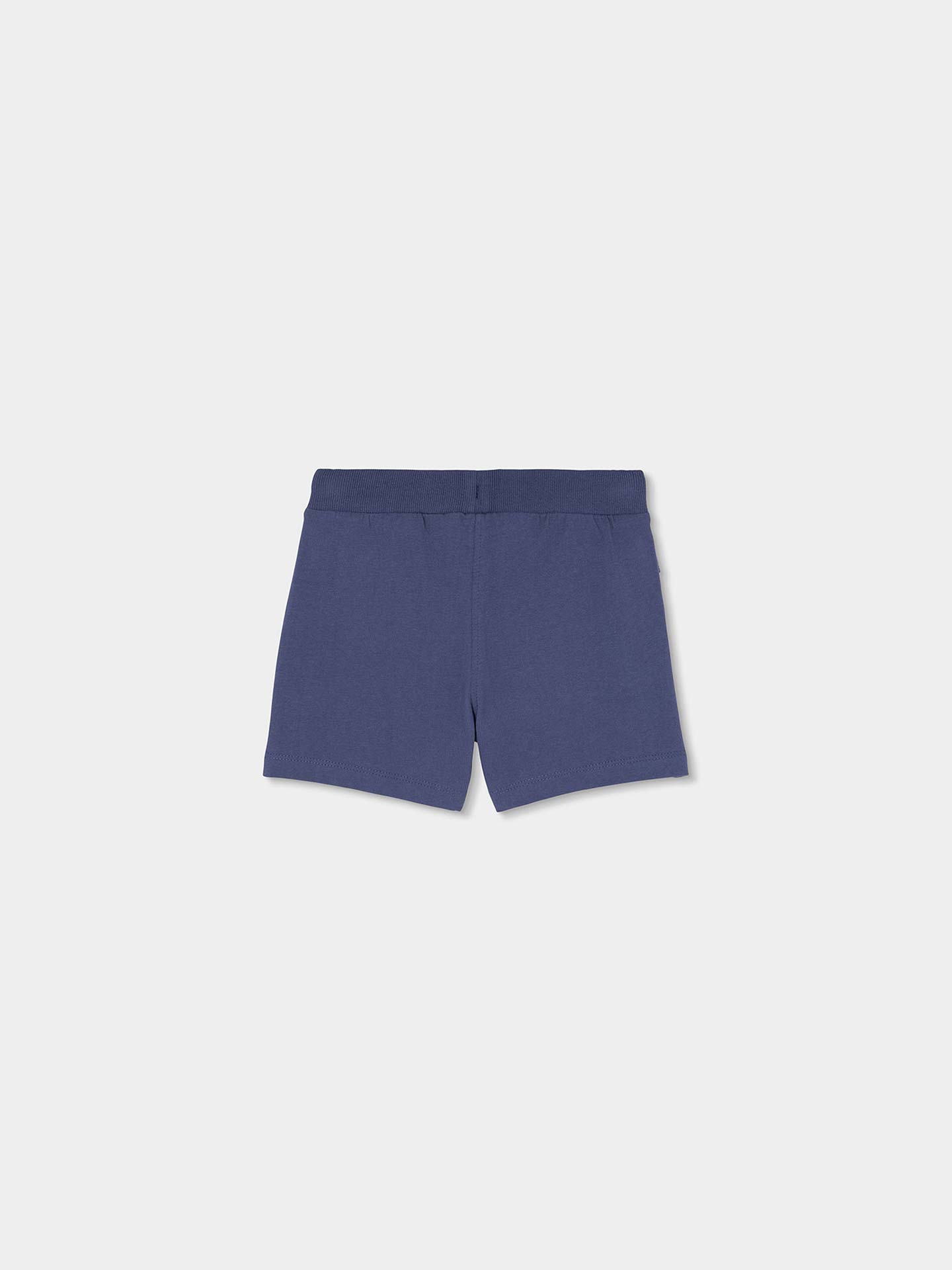 Conjunto de T-shirt e Calções