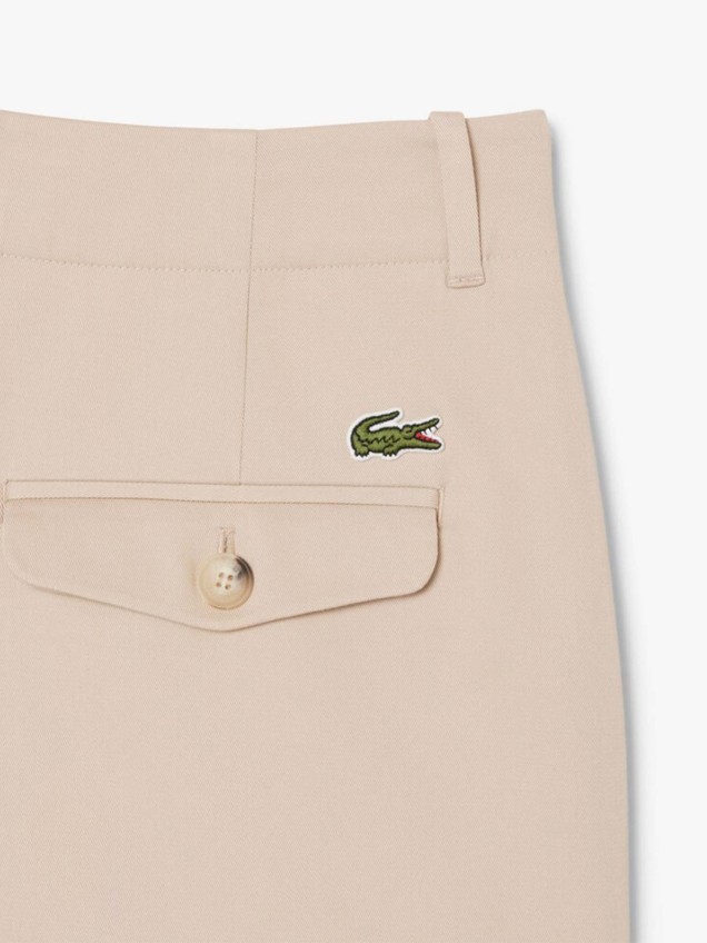 Calções Wide Fit com Pregas