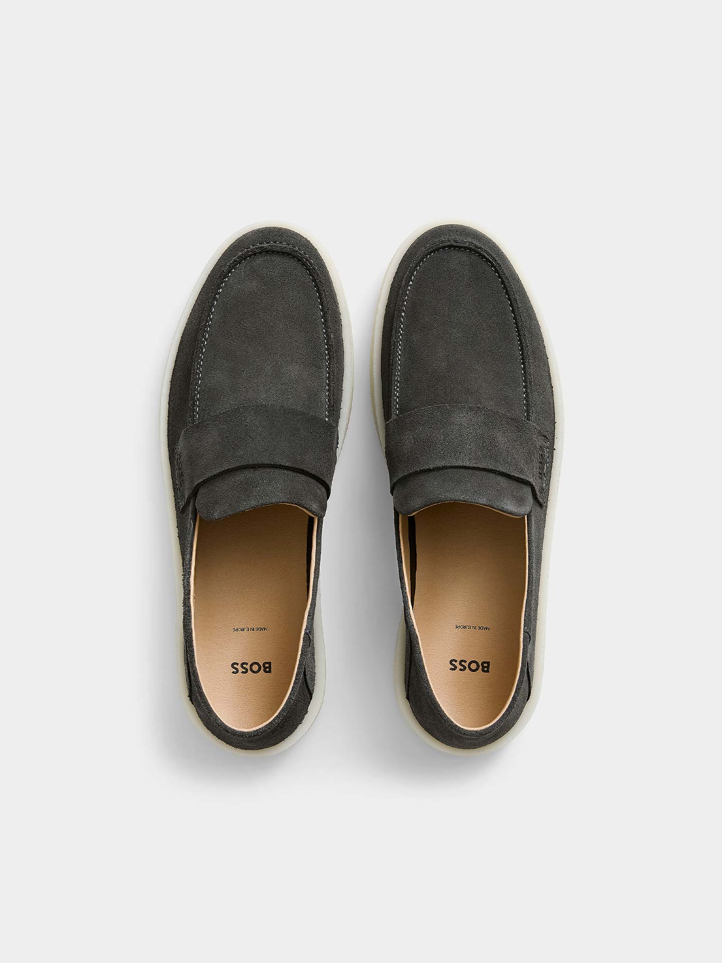 Mocassins BOSS em Camurça