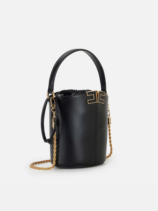 Bucket Bag com Logótipo Metálico