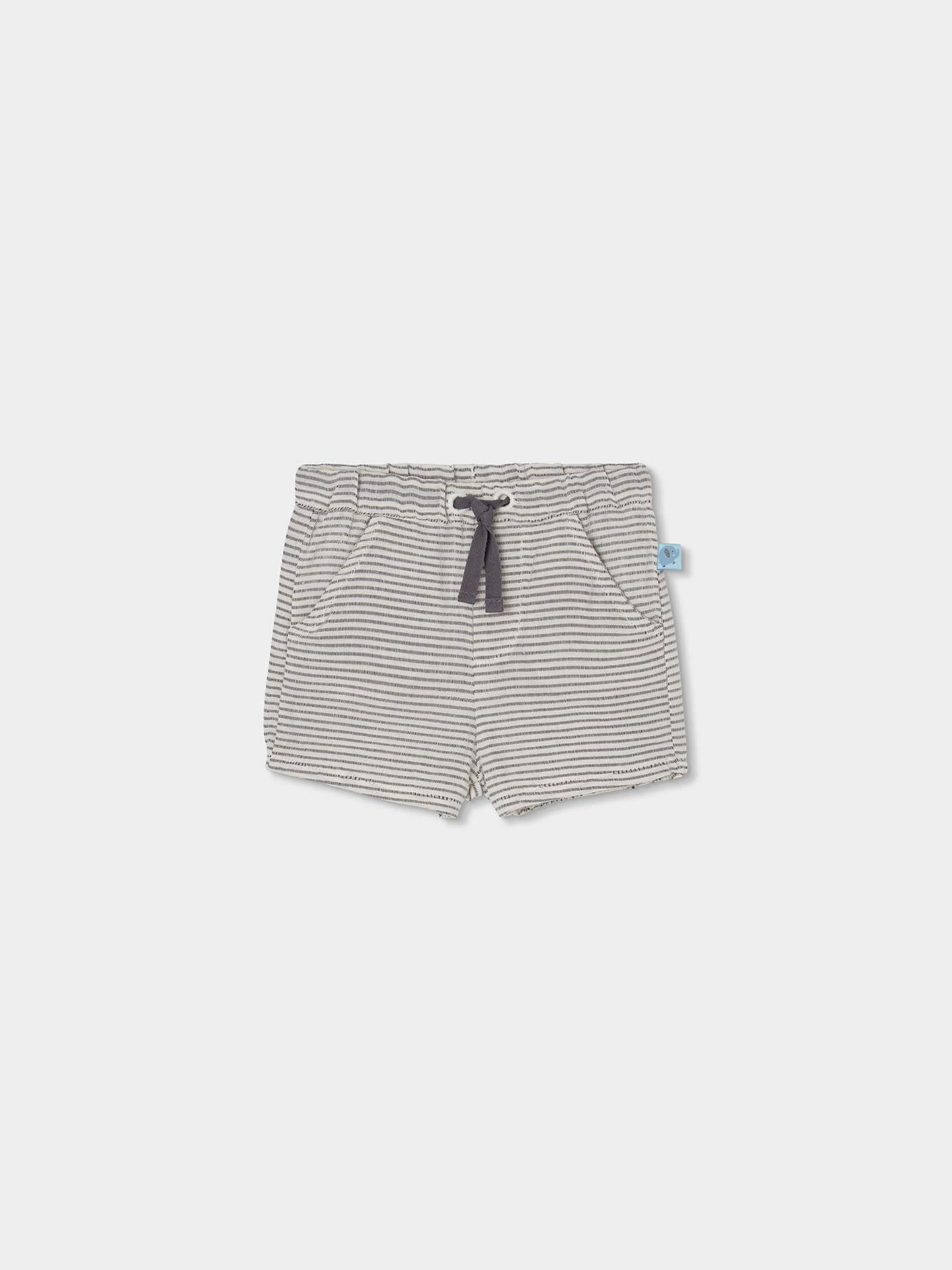 Conjunto de T-shirt e Calções