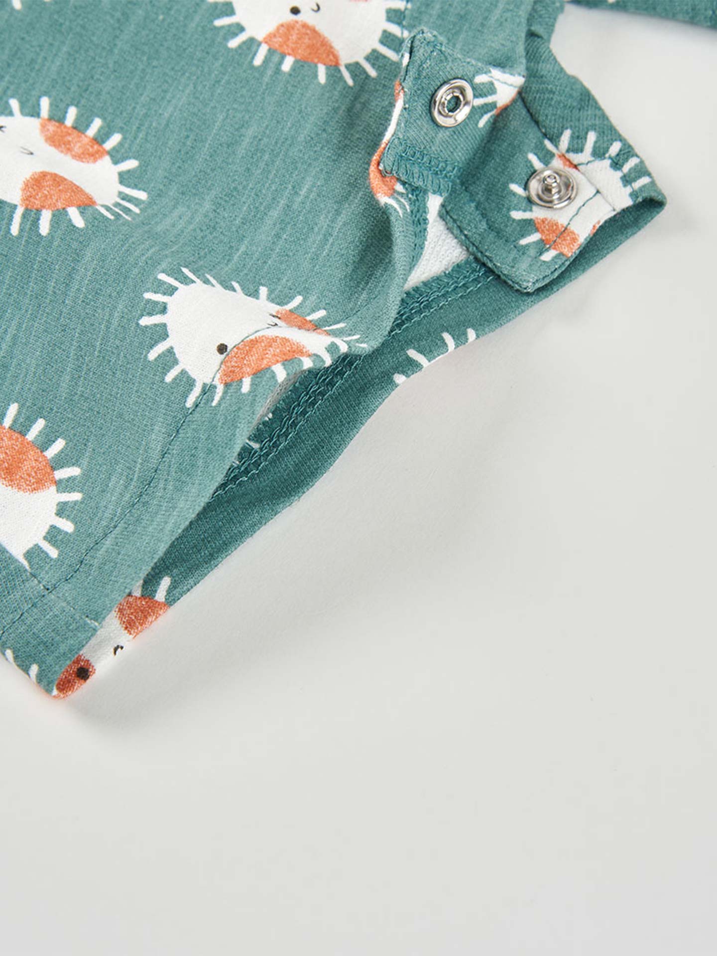 Conjunto de Jardineiras e Body