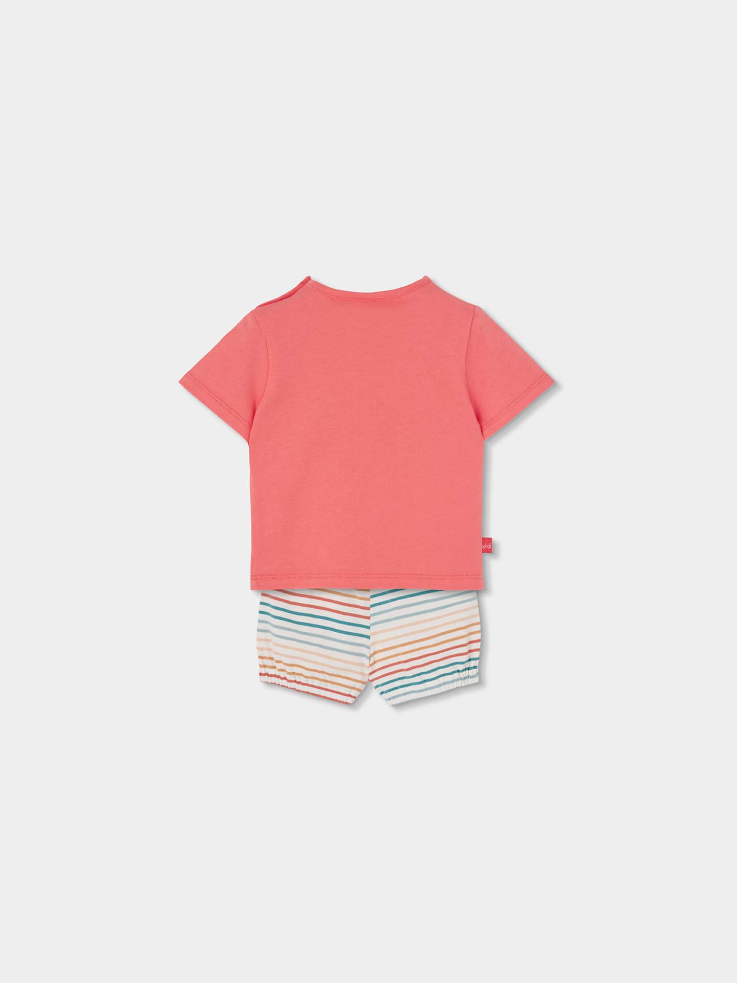 Conjunto de T-shirt e Calções