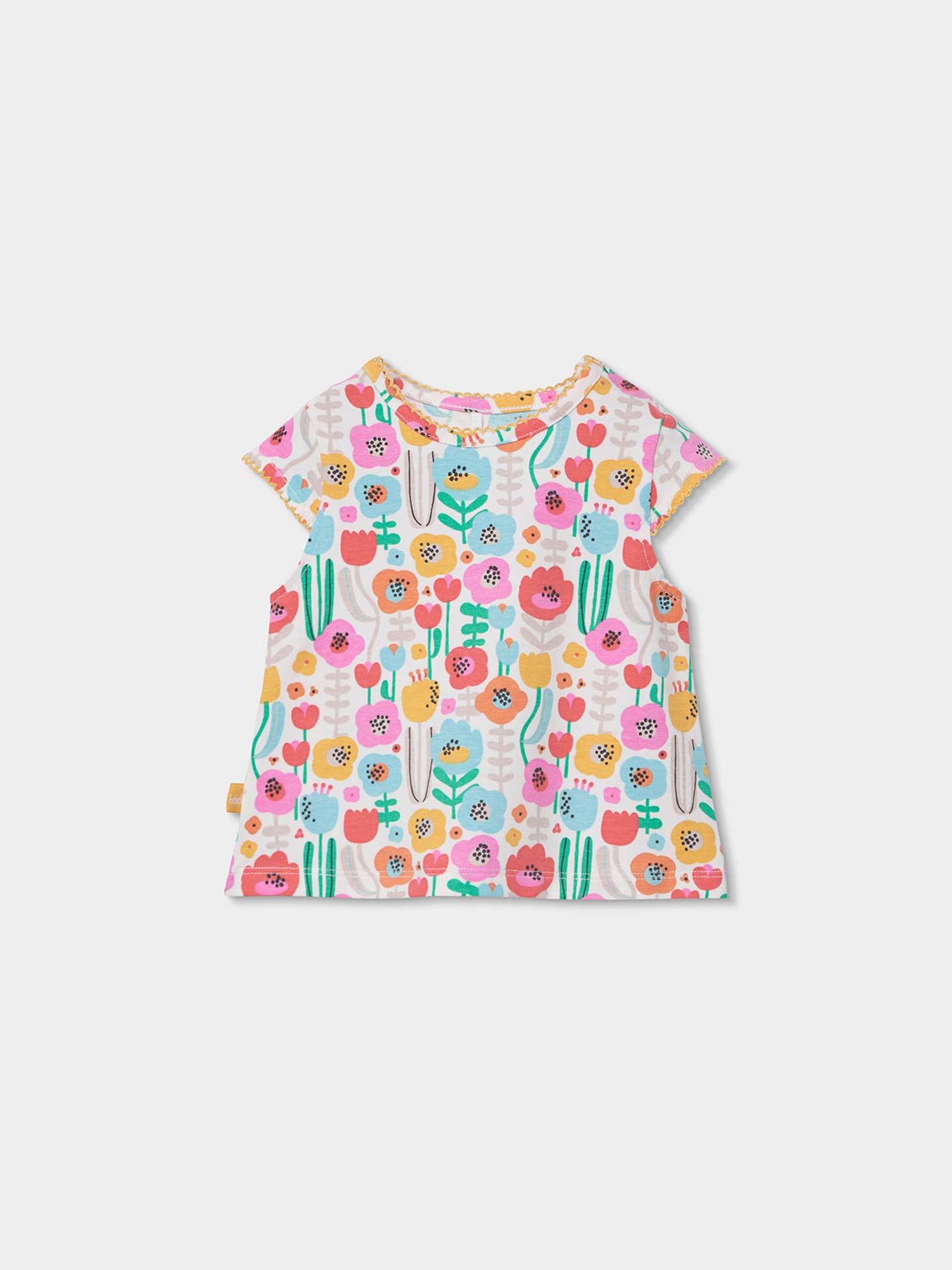 Conjunto de Jardineira de Ganga e T-shirt