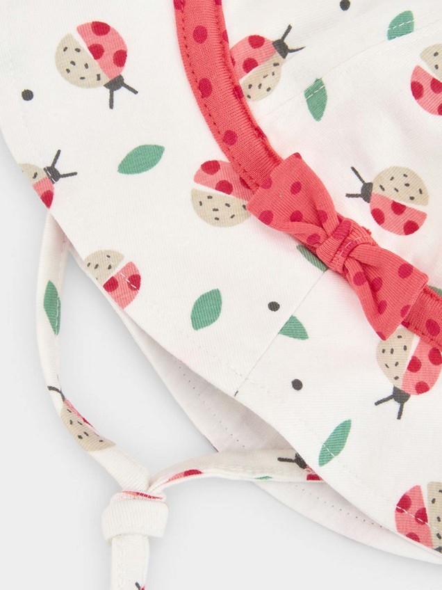 Chapéu com Estampado de Joaninhas