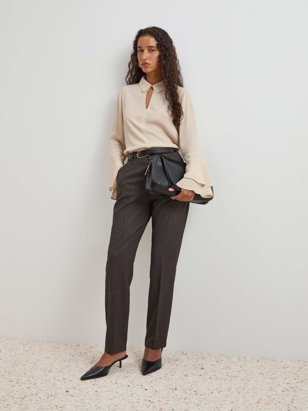 Calças Chino com Vinco Frontal