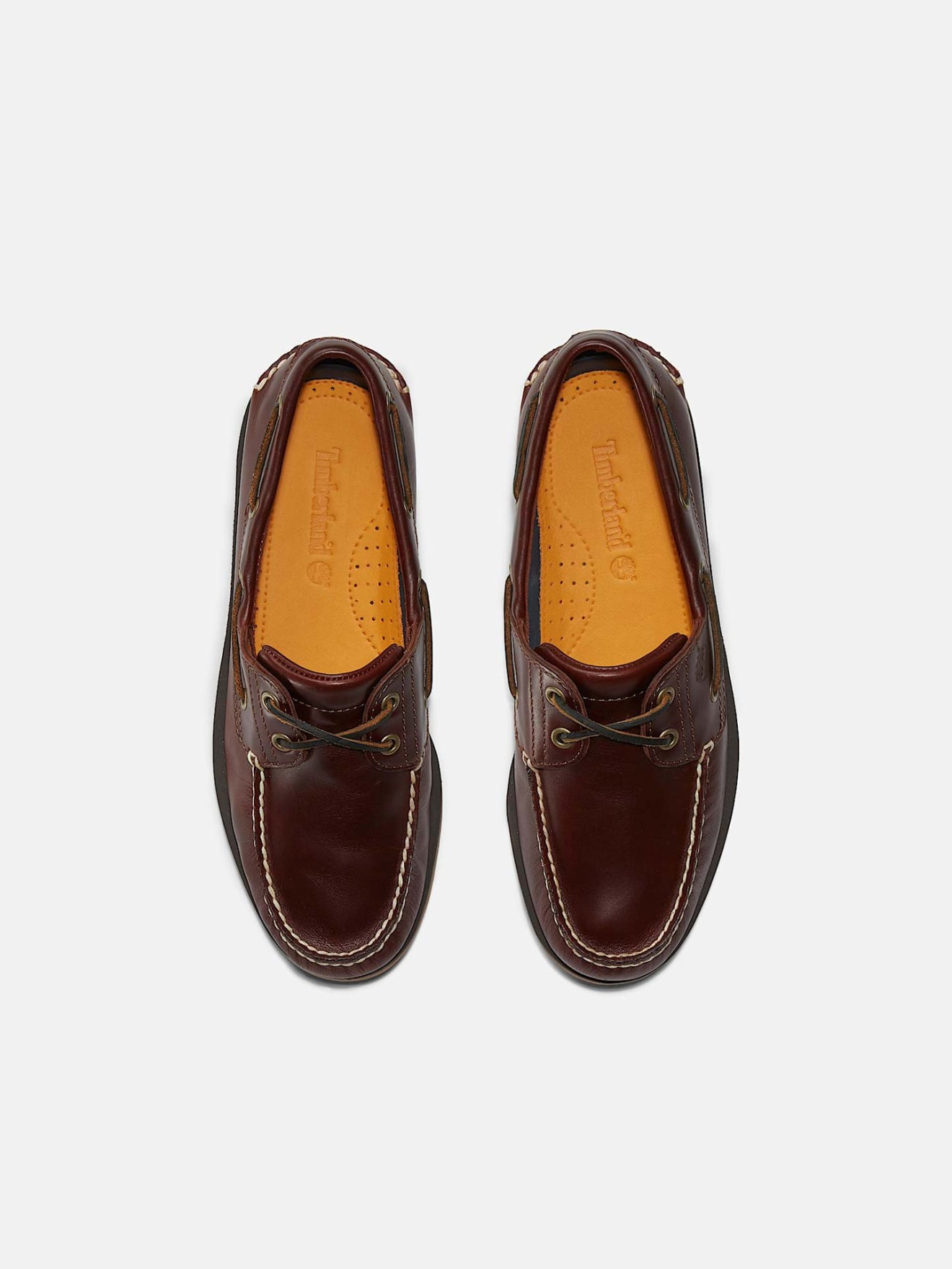 Sapatos de Vela Cl�ssicos em Pele