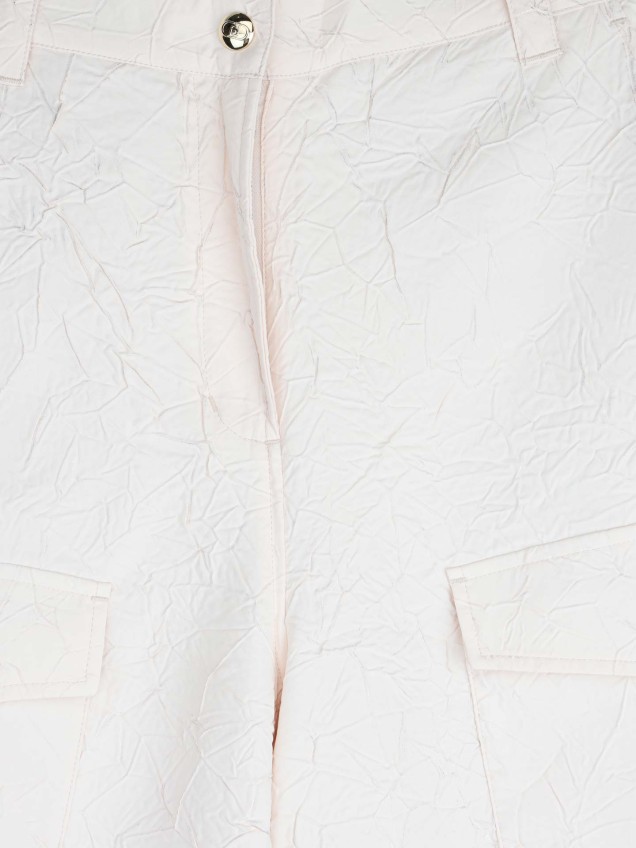 Calças Cargo com Textura Enrugada