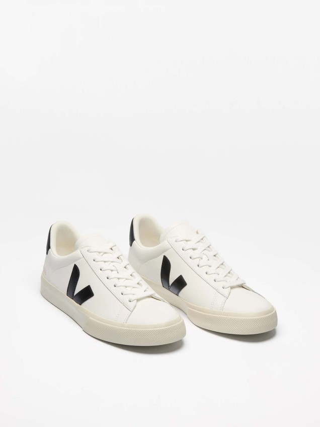 Sapatilhas Campo em Pele