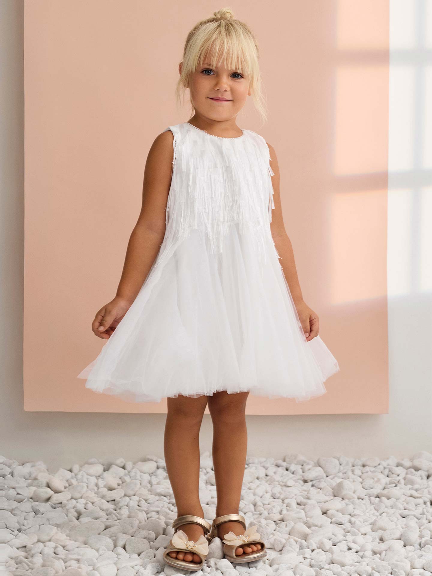 Vestido de Festa com Franjas e Tule