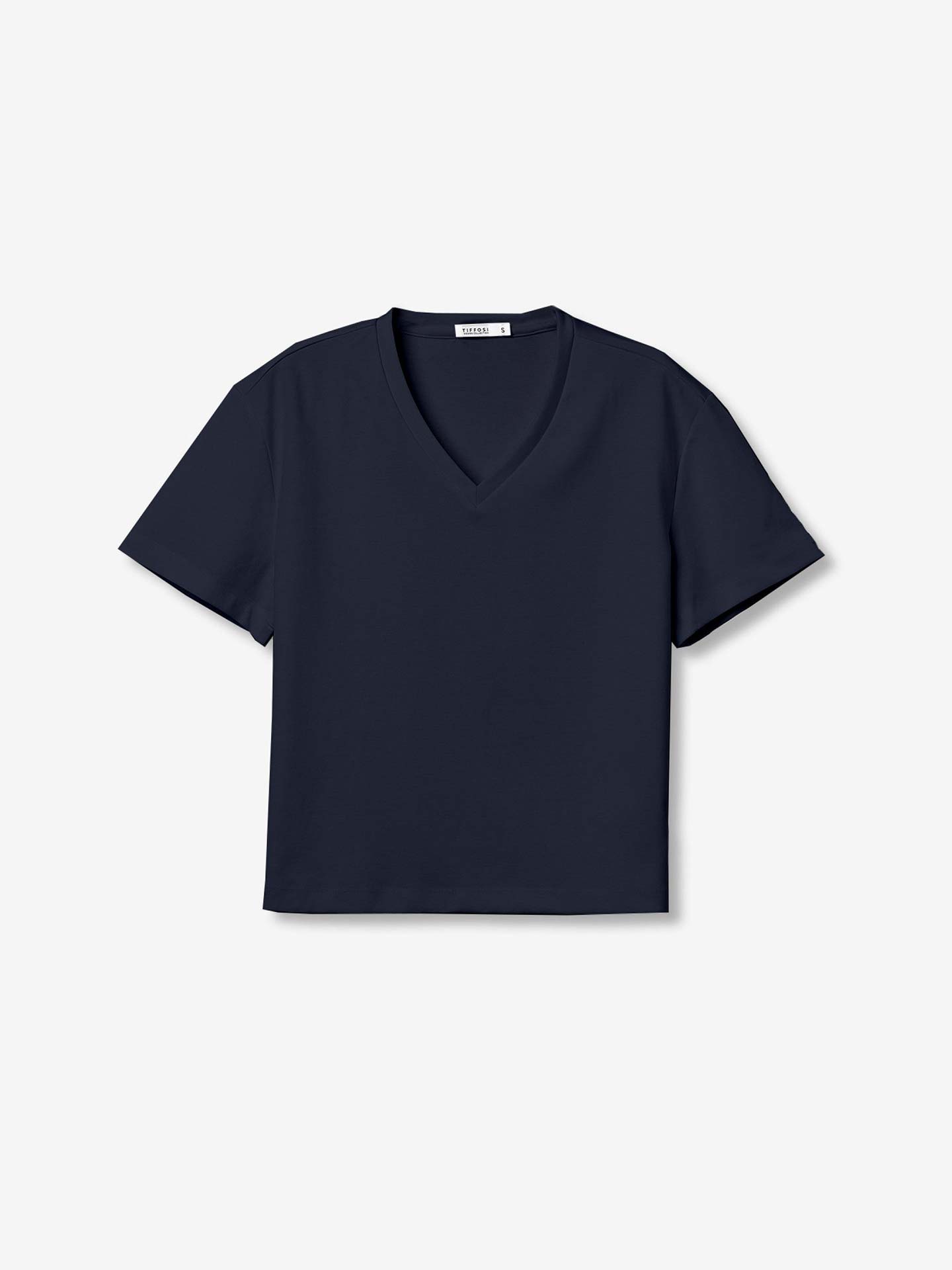 T-Shirt com Decote em V